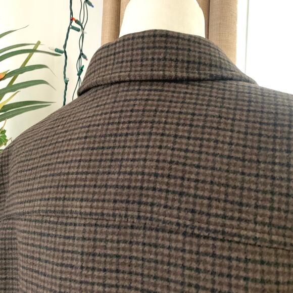 Uniqlo Single Collar Short Jacket | Checked Brown (Unisex) - Picture 9 of 13